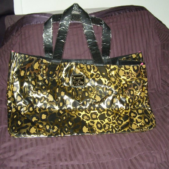 RARE! Miss Piggy's Haute Tote THE MUPPETS - Picture 2 of 16